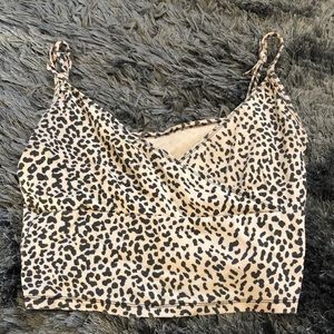 Women’s cheetah tank top size small